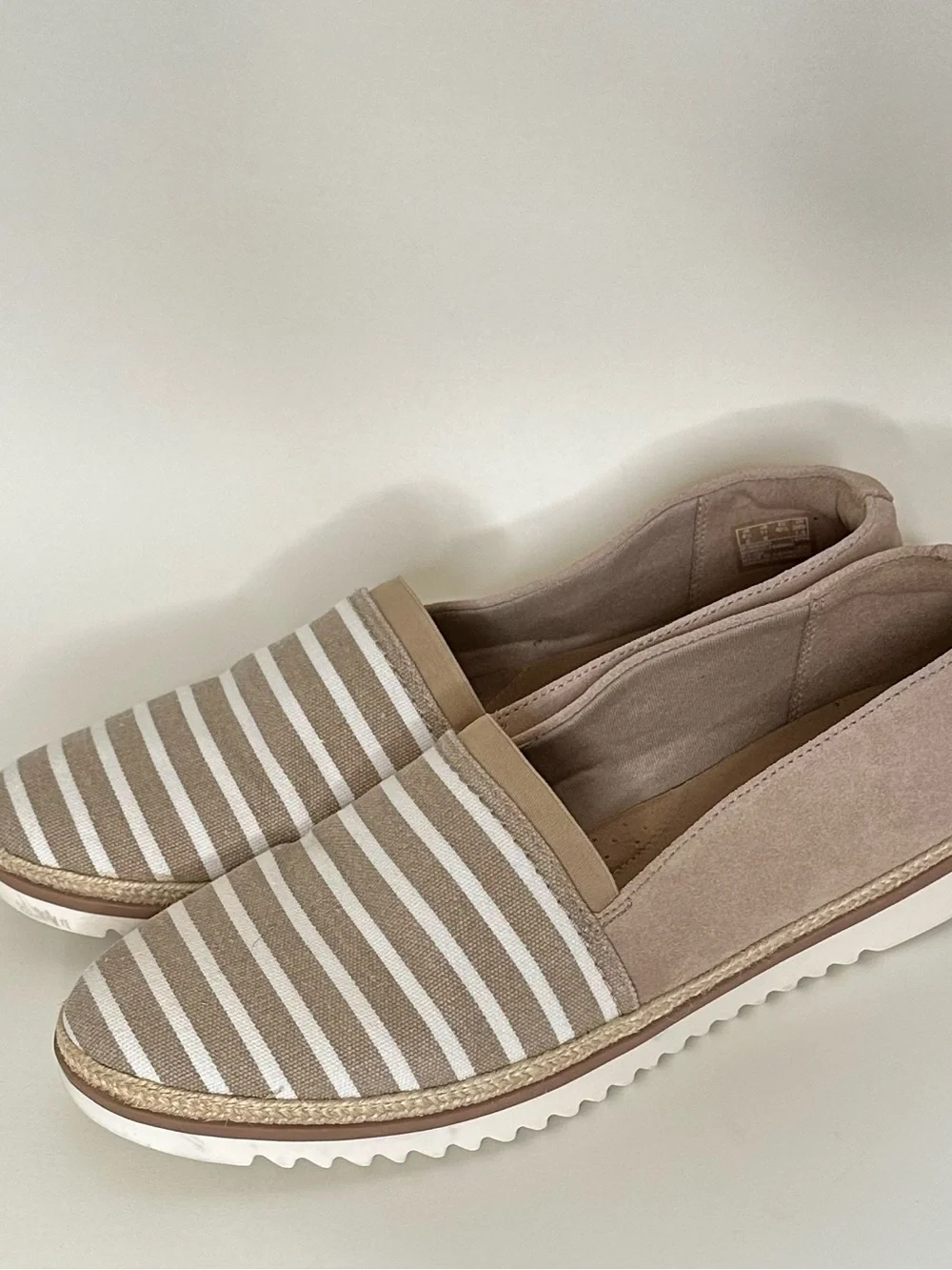 Size 11 Clarks Beige and White Striped Slip-On Flats